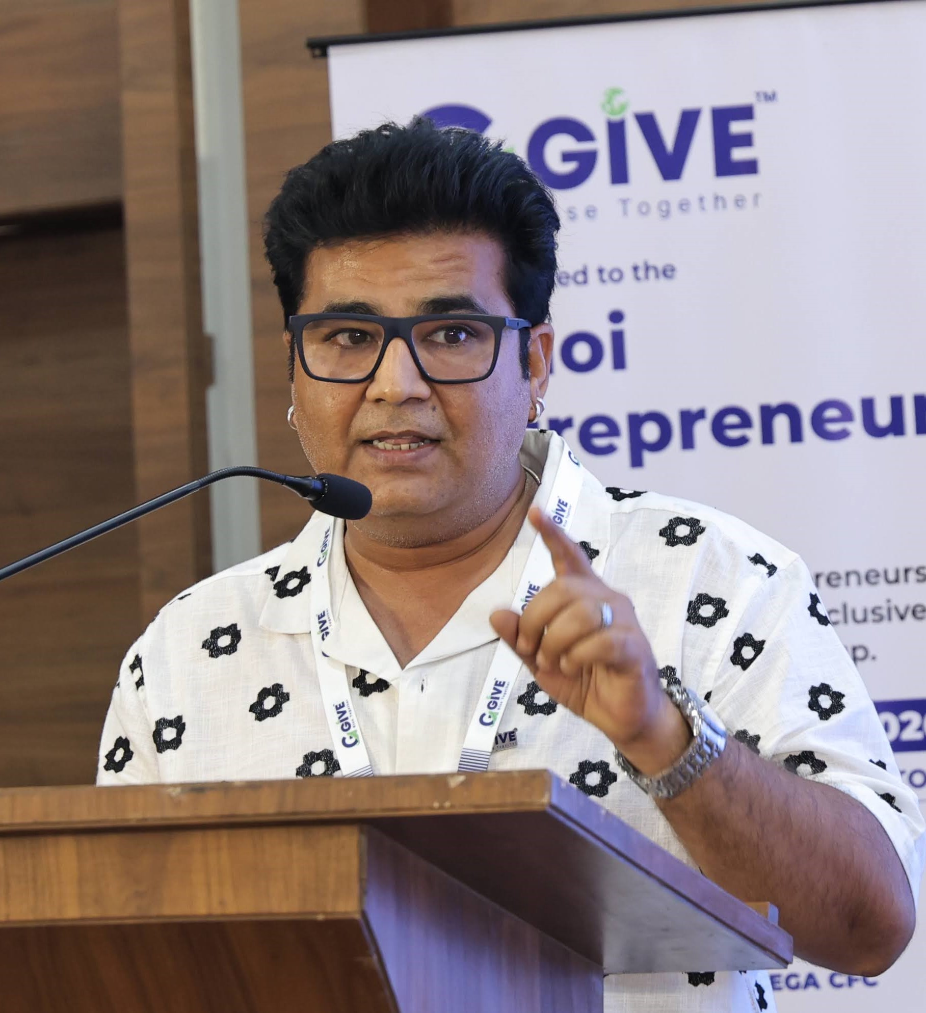 Manoj Pipersania - Professional Leadership